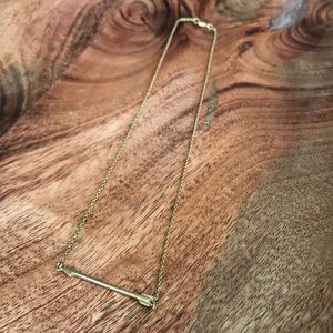 Arrow Gold Necklace. Excellent Used Condition.